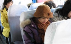 剧烈摇床运动视频